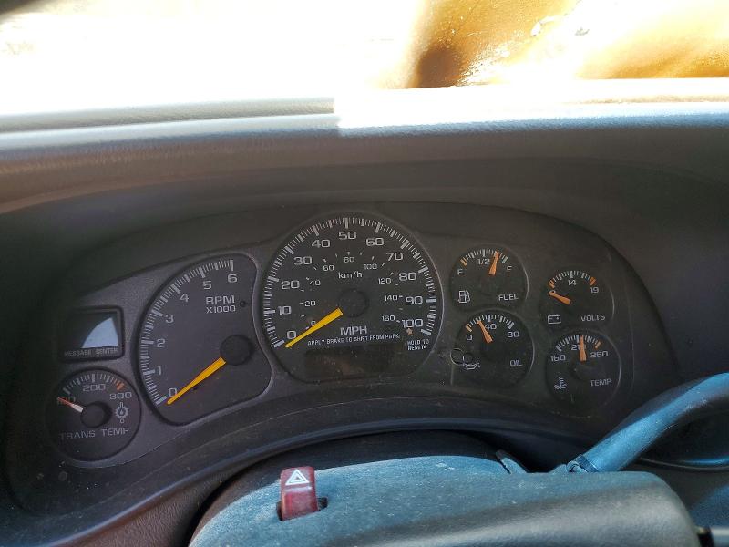 Photo 9 from auction – 2001 GMC SIERRA with VIN 1GTHK23U51F103677