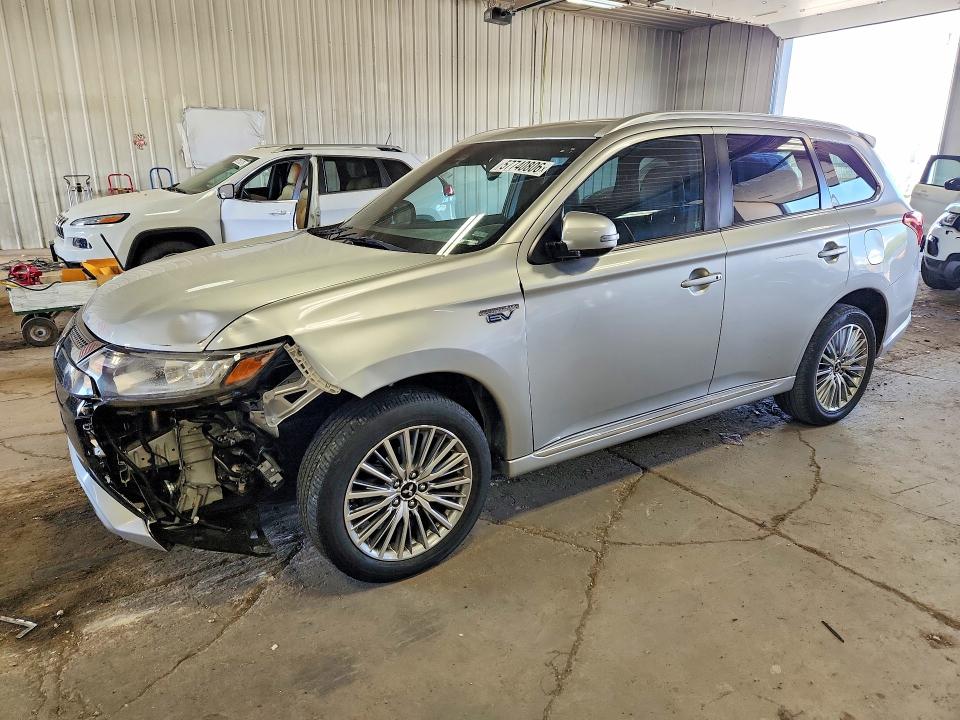 Photo 1 from auction – 2022 MITSUBISHI OUTLANDER with VIN JA4J2VA71NZ063533