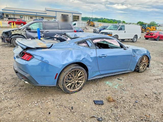 Photo 3 from auction – 2024 FORD MUSTANG with VIN 1FA6P8CF1R5419923