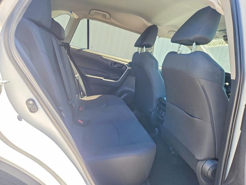 Photo 11 from auction – 2024 TOYOTA RAV4 with VIN 2T3H1RFVXRW326050