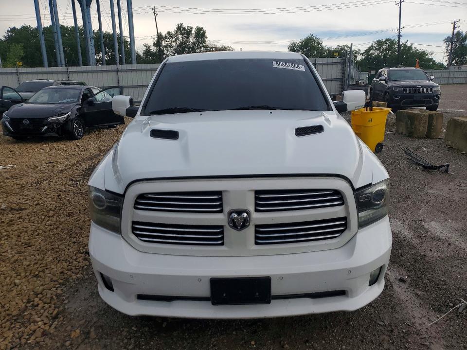Photo 5 from auction – 2016 RAM 1500 with VIN 1C6RR7UT4GS234478