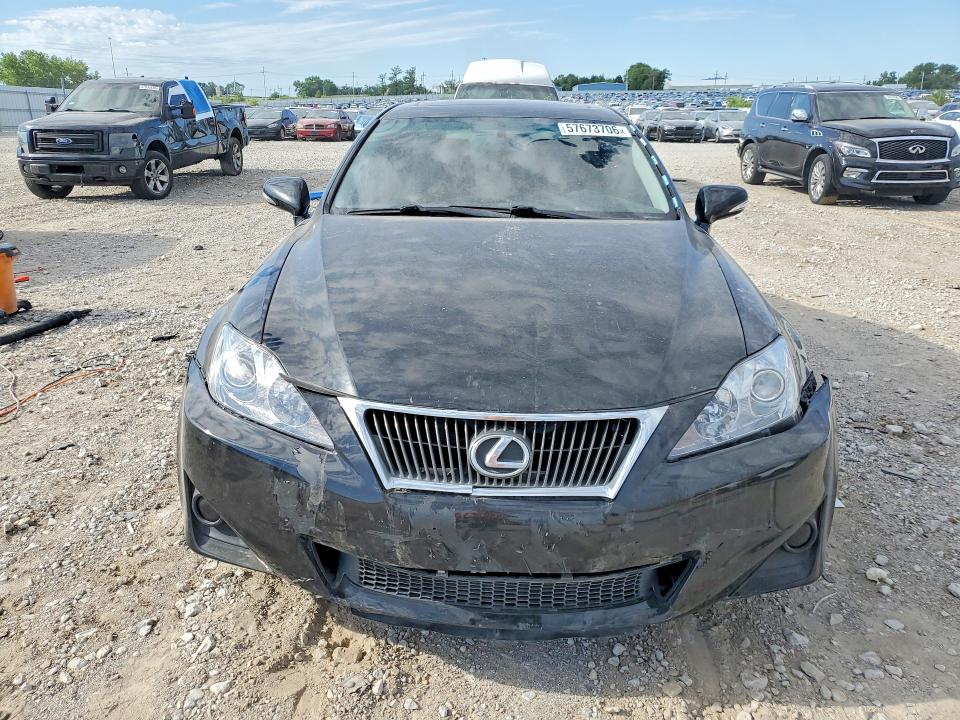 Photo 5 from auction – 2013 LEXUS IS with VIN JTHCE5C2XD5003164