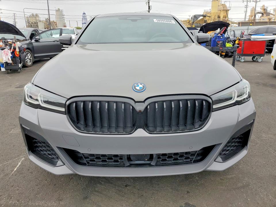 صورة رقم 5 من المزاد - 2022 BMW 530E مع VIN WBA13AG07NCK61992