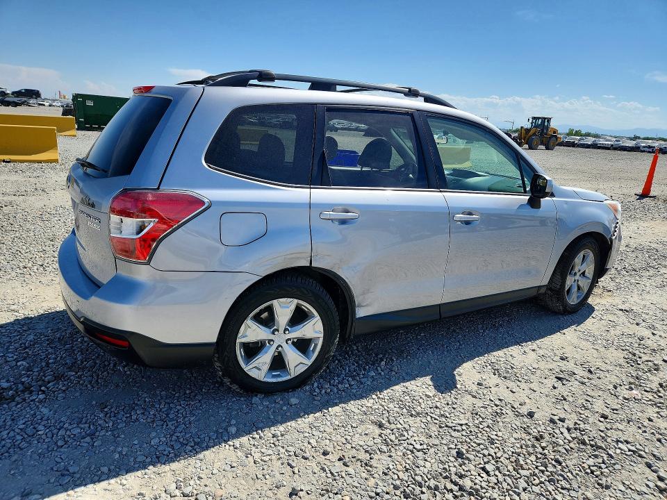 Photo 3 from auction – 2015 SUBARU FORESTER with VIN JF2SJADC4FH519838