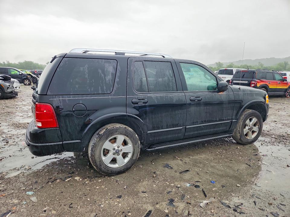 Photo 3 from auction – 2003 FORD EXPLORER with VIN 1FMDU85W53ZA48297