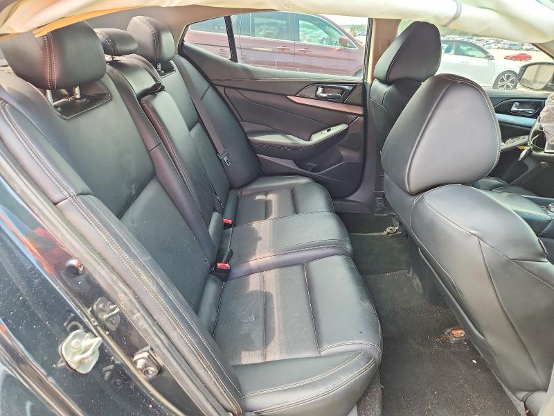 Photo 10 from auction – 2017 NISSAN MAXIMA with VIN 1N4AA6AP7HC390790