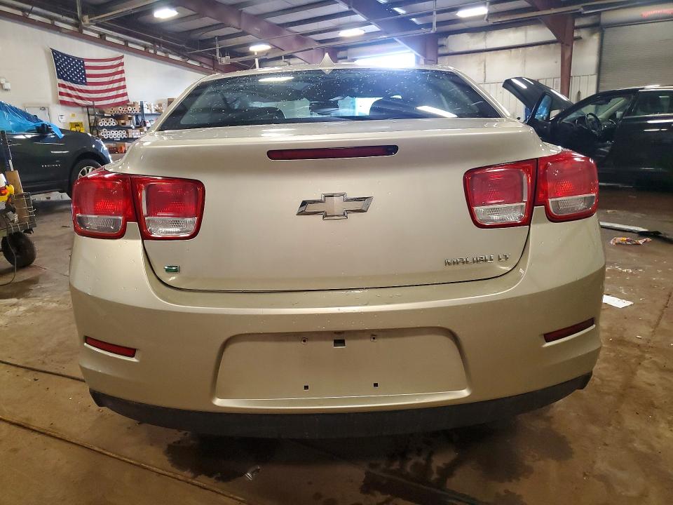 Photo 6 from auction – 2014 CHEVROLET MALIBU with VIN 1G11C5SLXEF302084