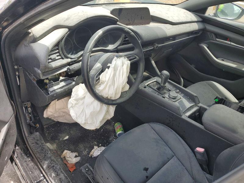 Photo 8 from auction – 2021 MAZDA 3 with VIN JM1BPAKL2M1336962