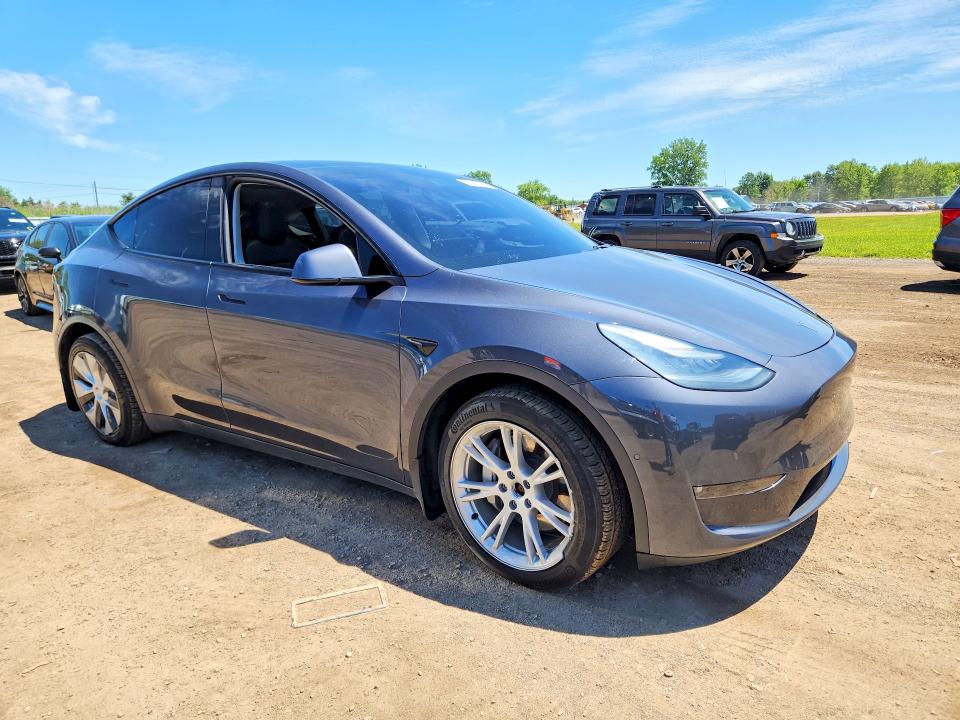 Photo 4 from auction – 2021 TESLA MODEL Y with VIN 5YJYGDEE3MF160567