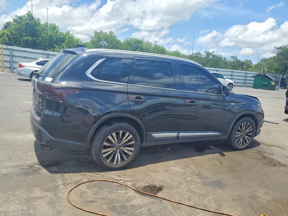 Photo 3 from auction – 2020 MITSUBISHI OUTLANDER with VIN JA4AD3A39LZ004755