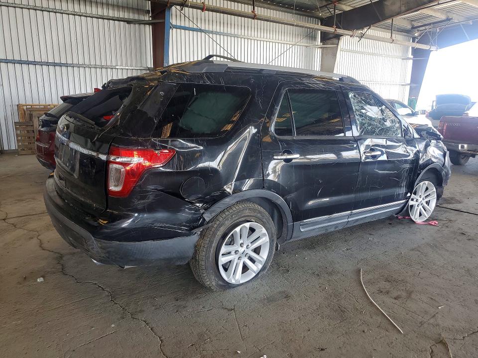 Photo 3 from auction – 2014 FORD EXPLORER with VIN 1FM5K7D82EGB01348