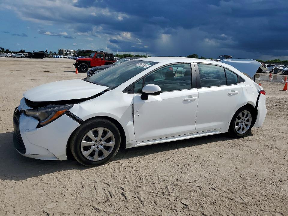 Photo 1 from auction – 2024 TOYOTA COROLLA with VIN 5YFB4MDE1RP194812
