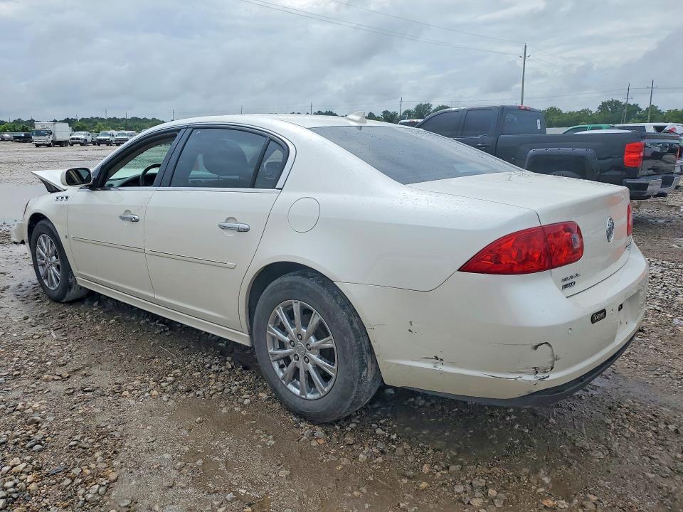 صورة رقم 2 من المزاد - 2010 BUICK LUCERNE مع VIN 1G4HE5EM3AU103917