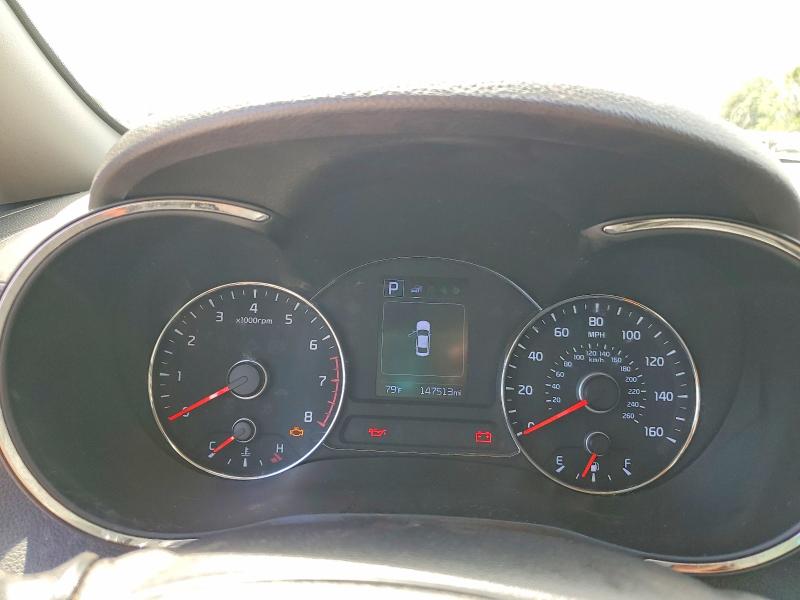Photo 9 from auction – 2018 KIA FORTE with VIN 3KPFL4A70JE261139