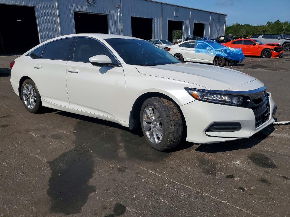 Photo 4 from auction – 2018 HONDA ACCORD with VIN 1HGCV1F10JA170649