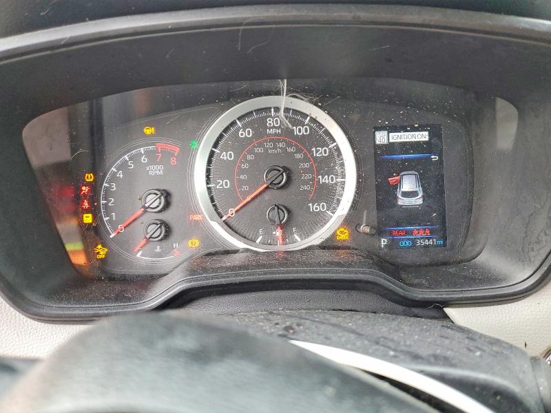 Photo 9 from auction – 2022 TOYOTA COROLLA CROSS with VIN 7MUCAAAG2NV033653