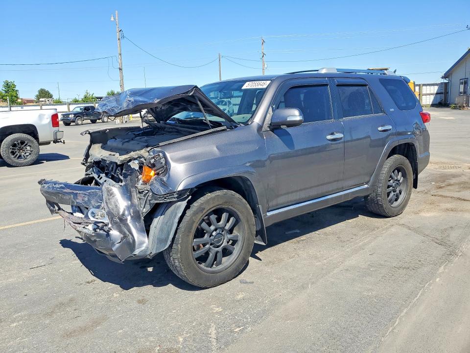 2013 TOYOTA 4RUNNER