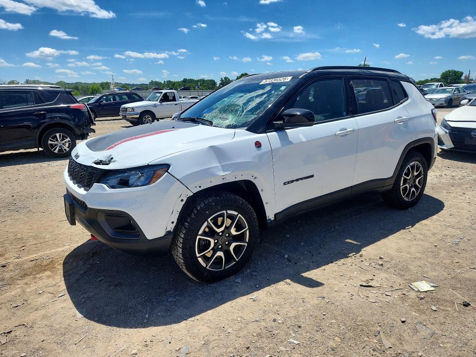 JEEP COMPASS 2025 with VIN 3C4NJDDN0ST540924 - Photo from auction