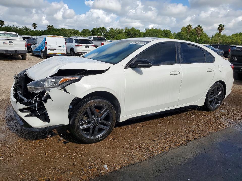 KIA FORTE 2020 with VIN 3KPF34AD5LE176516 - Photo from auction