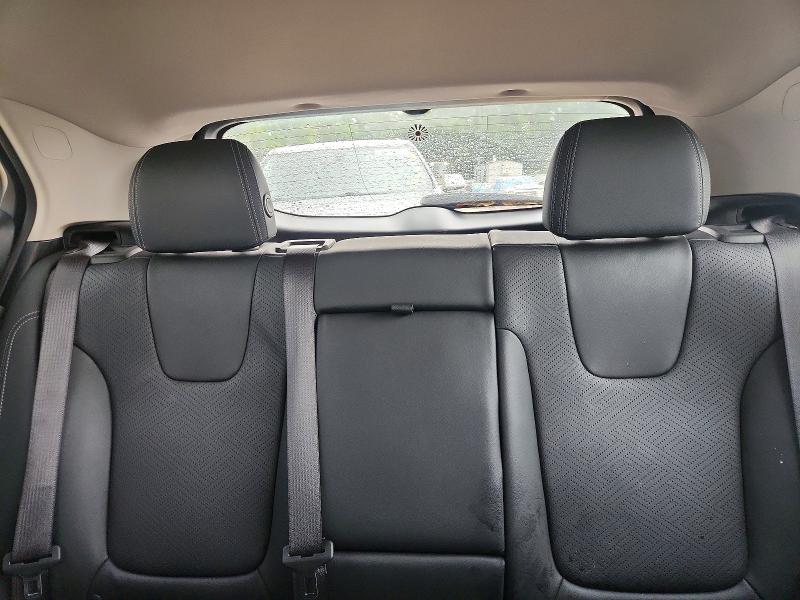 Photo 10 from auction – 2016 CHRYSLER 200 with VIN 1C3CCCBB5GN122455