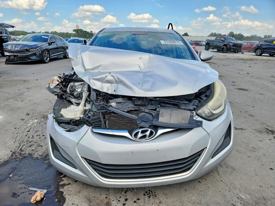 Photo 5 from auction – 2016 HYUNDAI ELANTRA with VIN KMHDH4AE1GU475182