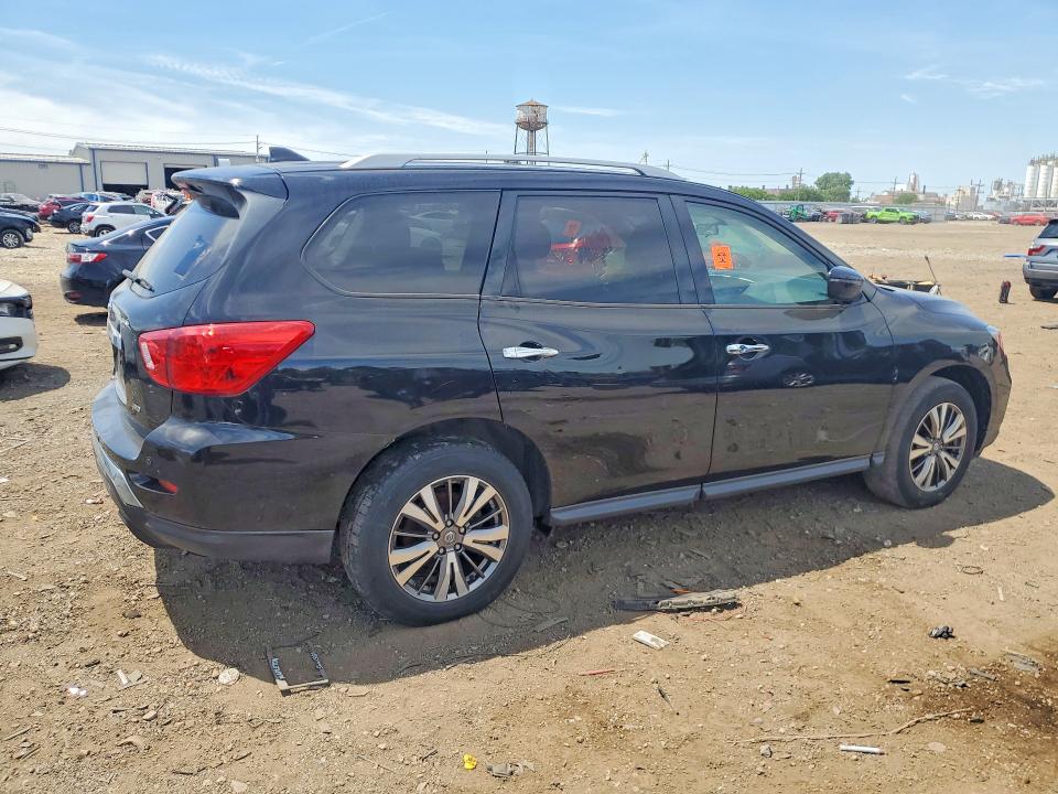 Photo 3 from auction – 2019 NISSAN PATHFINDER with VIN 5N1DR2MM6KC642705