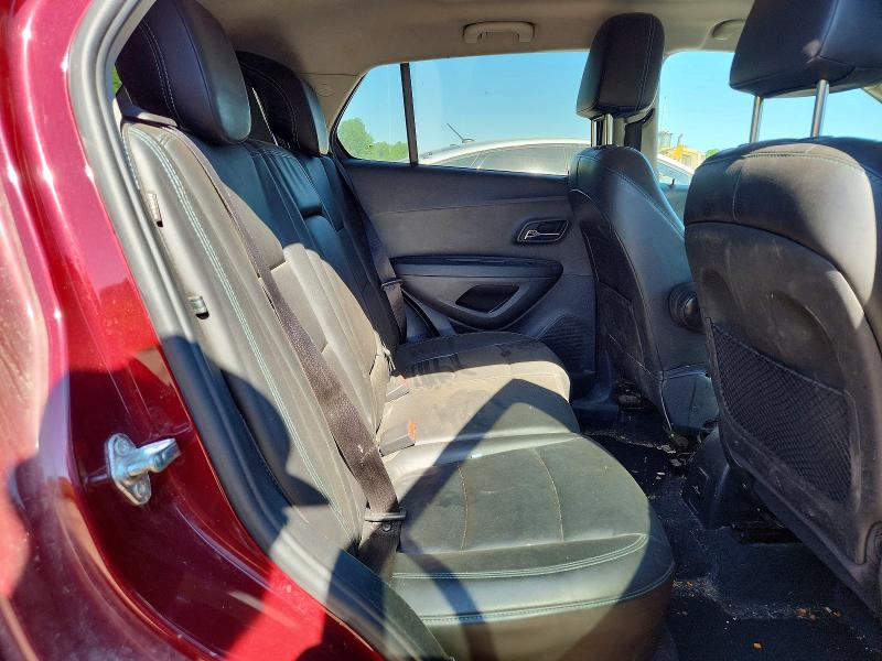 Photo 11 from auction – 2016 CHEVROLET TRAX with VIN 3GNCJMSB8GL170109