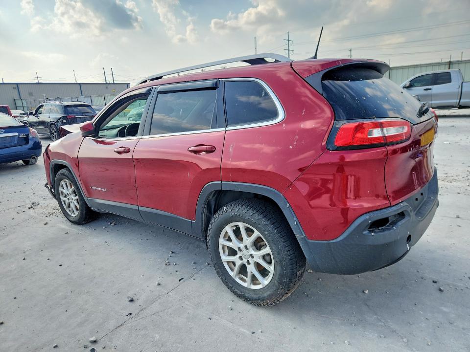 Photo 2 from auction – 2017 JEEP CHEROKEE with VIN 1C4PJLCB3HW640335