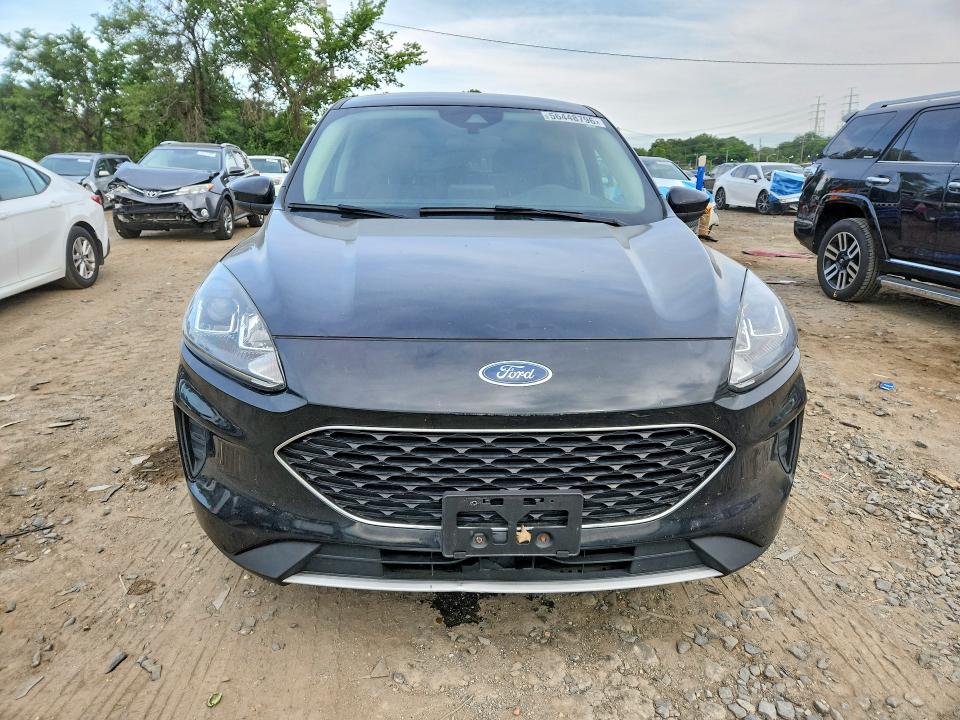 Photo 5 from auction – 2020 FORD ESCAPE 4D SE with VIN 1FMCU9G64LUB96355