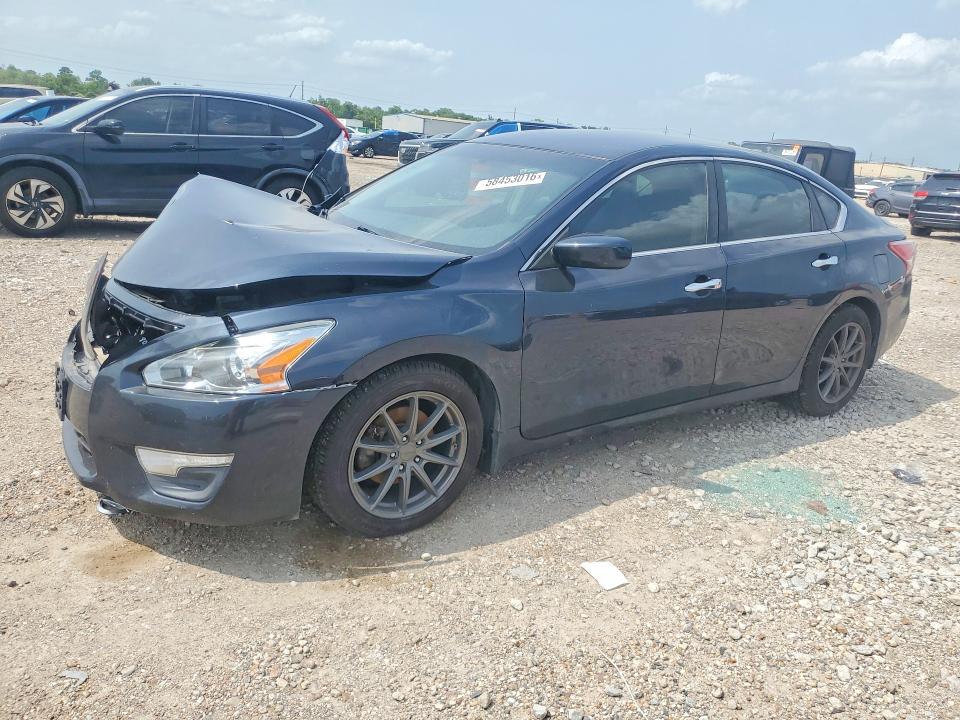NISSAN ALTIMA 2013 with VIN 1N4AL3AP4DC266690 - Photo from auction