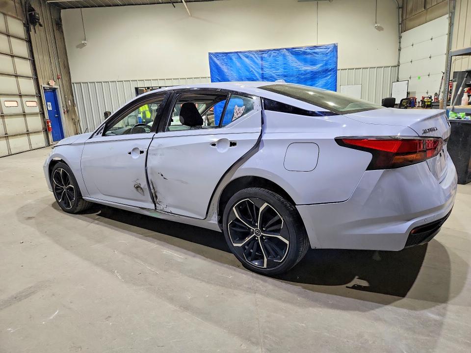 Photo 2 from auction – 2024 NISSAN ALTIMA with VIN 1N4BL4CW4RN435696