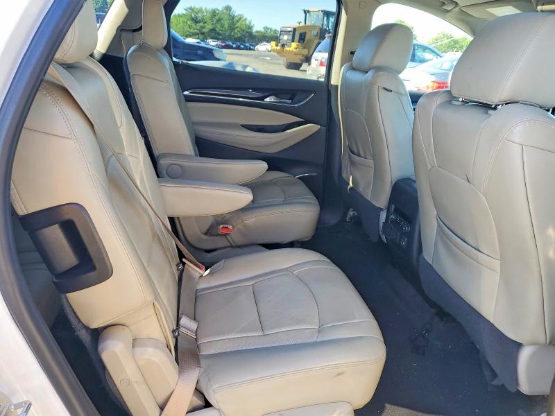 Photo 11 from auction – 2018 BUICK ENCLAVE with VIN 5GAEVAKW2JJ276949