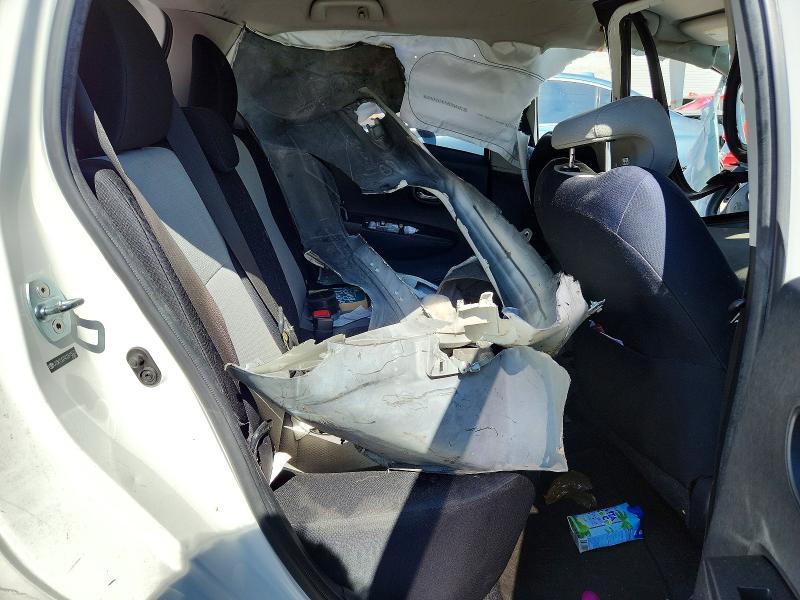 Photo 10 from auction – 2012 TOYOTA YARIS with VIN JTDKTUD34CD516032