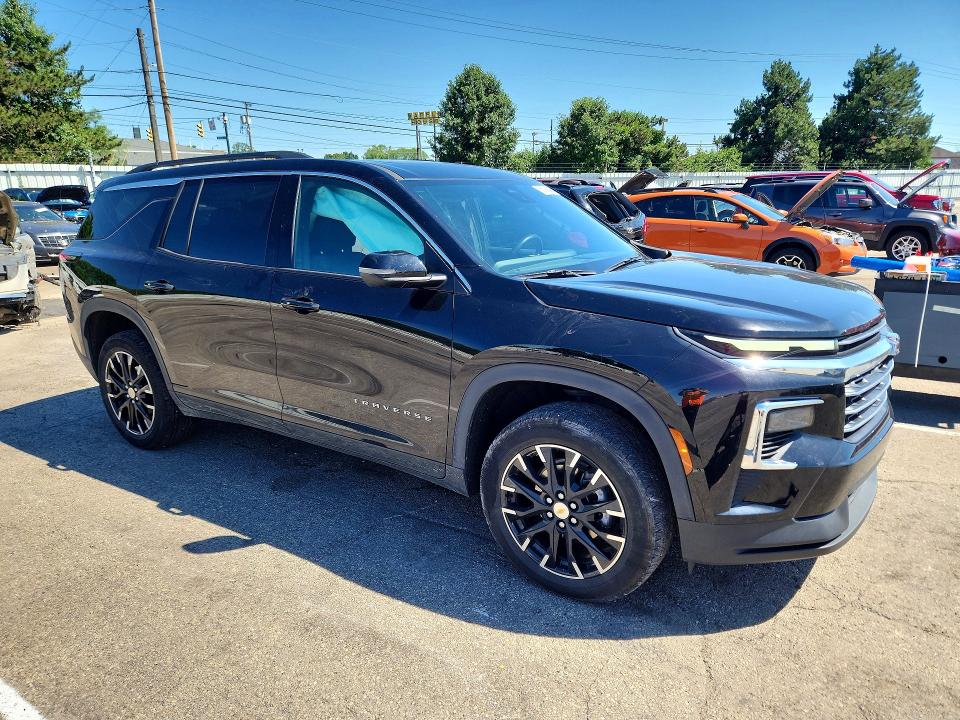 Photo 4 from auction – 2025 CHEVROLET TRAVERSE with VIN 1GNERGRS9SJ244064