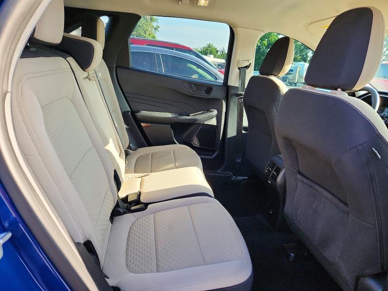 Photo 11 from auction – 2022 FORD ESCAPE with VIN 1FMCU0G63NUB57075