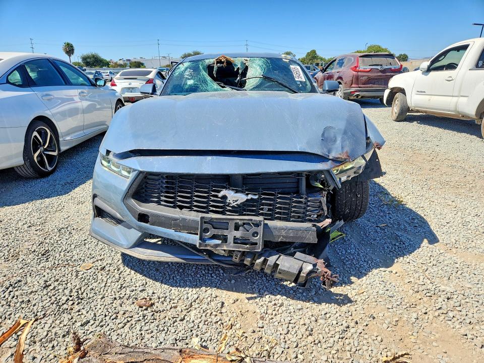 Photo 5 from auction – 2024 FORD MUSTANG with VIN 1FA6P8TH5R5108822