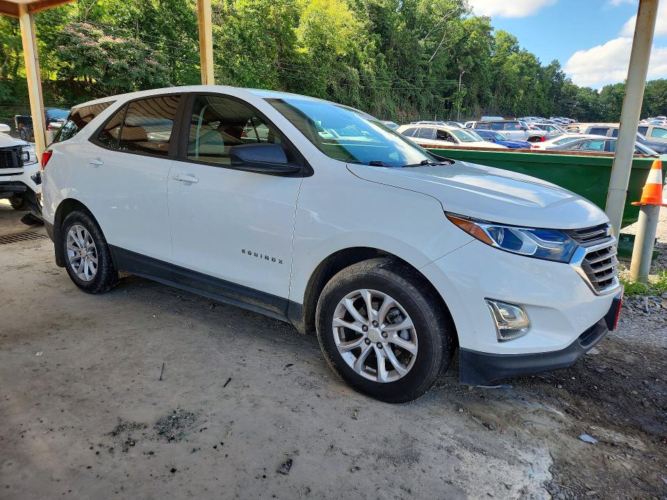 Photo 4 from auction – 2020 CHEVROLET EQUINOX with VIN 3GNAXHEV7LS700329