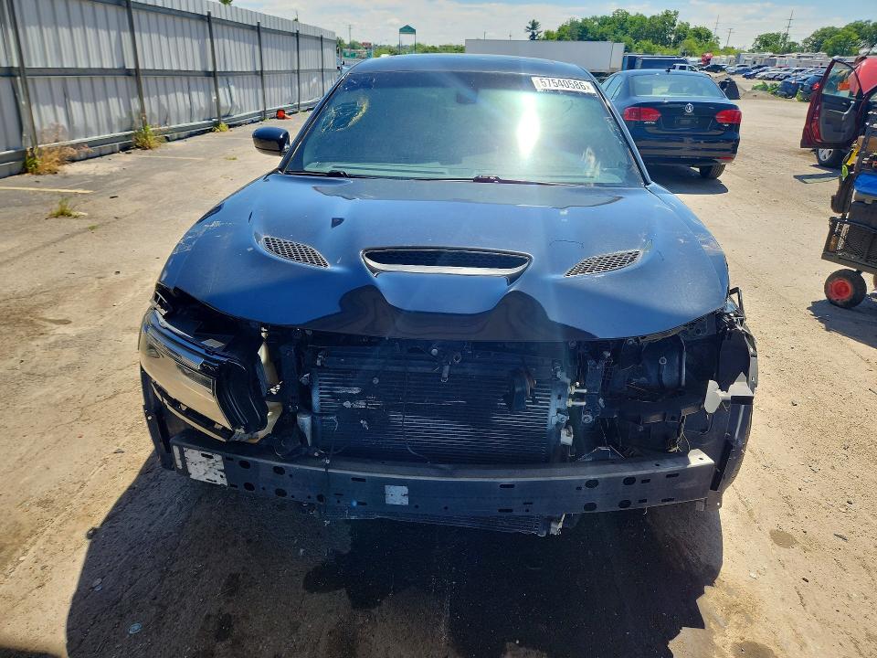 Photo 5 from auction – 2018 DODGE CHARGER with VIN 2C3CDXL92JH113101