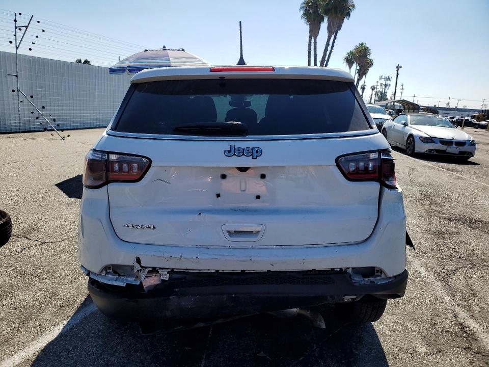 Photo 6 from auction – 2023 JEEP COMPASS with VIN 3C4NJDAN8PT574833