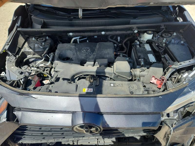 Photo 12 from auction – 2023 TOYOTA RAV4 with VIN 2T3C1RFV4PC224106