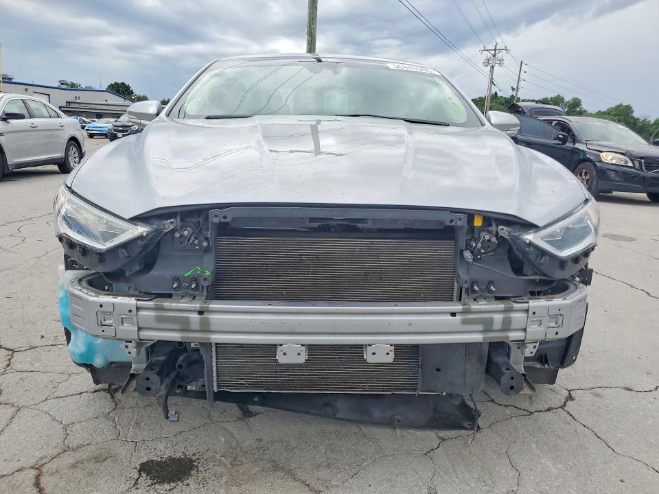 Photo 5 from auction – 2020 FORD FUSION with VIN 3FA6P0CD3LR179309