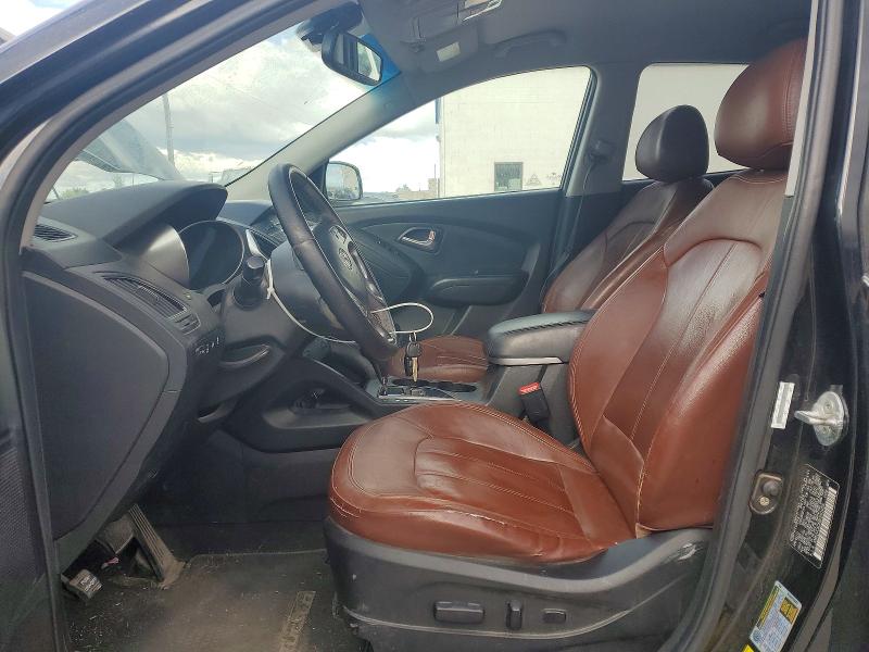 Photo 7 from auction – 2011 HYUNDAI TUCSON with VIN KM8JUCAC6BU291095