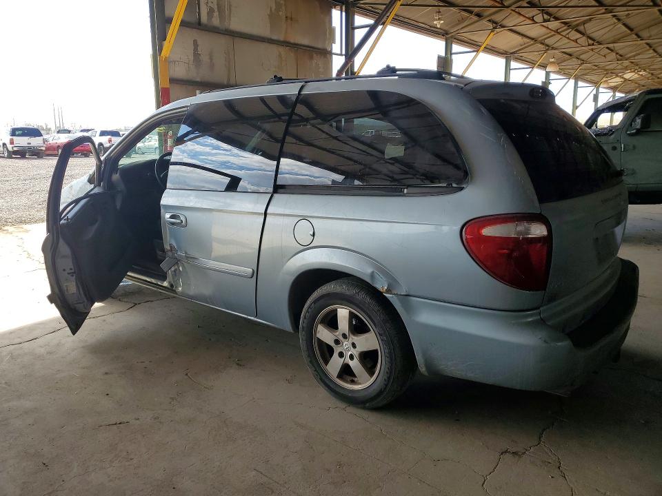 Photo 2 from auction – 2005 DODGE GRAND CARAVAN with VIN 2D4GP44L95R244896