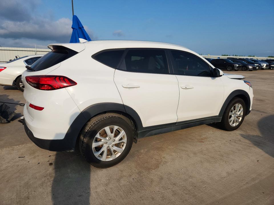 Photo 3 from auction – 2019 HYUNDAI TUCSON with VIN KM8J33A40KU910527