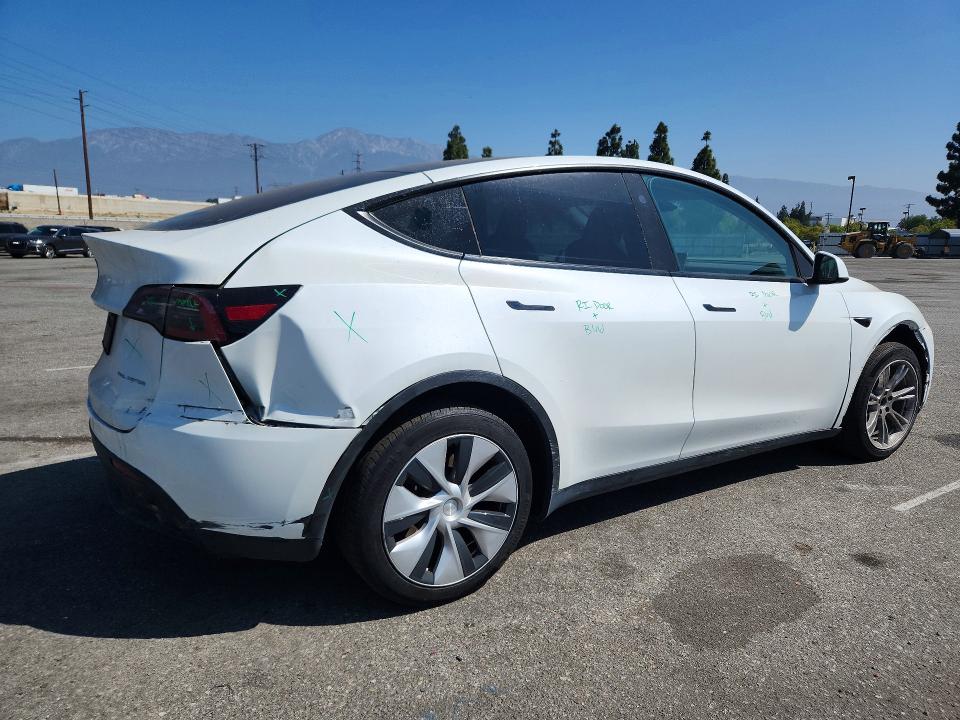Photo 3 from auction – 2023 TESLA MODEL Y with VIN 7SAYGDEE6PF958035