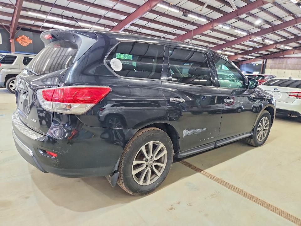 Photo 3 from auction – 2014 NISSAN PATHFINDER with VIN 5N1AR2MM4EC635985