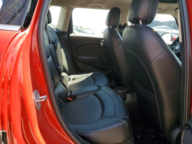 Photo 10 from auction – 2016 MINI COOPER with VIN WMWXU1C57G2D08281