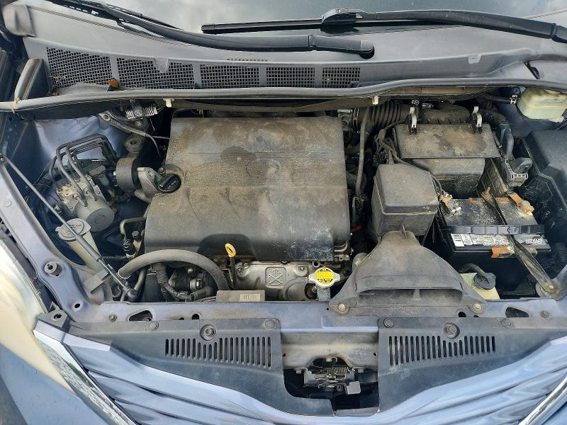 Photo 12 from auction – 2016 TOYOTA SIENNA with VIN 5TDKK3DCXGS727484