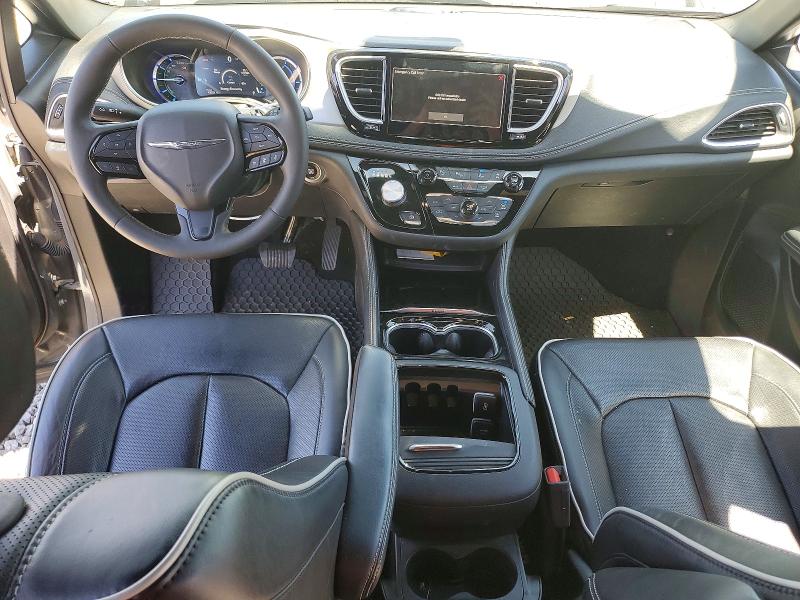 Photo 8 from auction – 2023 CHRYSLER PACIFICA with VIN 2C4RC1S79PR562817