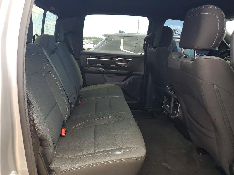 Снимка 10 от търг – 2022 RAM 1500 с VIN 1C6RRFFG1NN459530